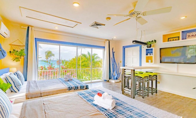 Gambier Apartment | Panoramic Cottage at Viking Hill - Love Beach