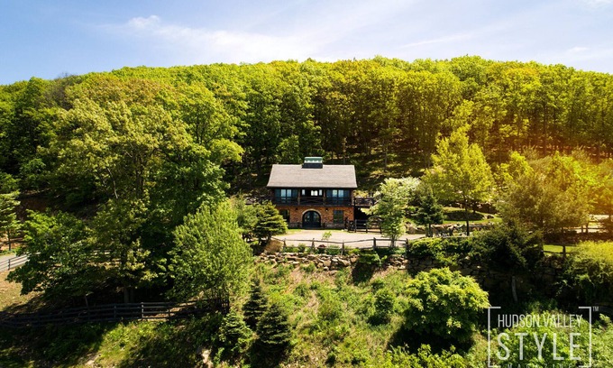 Beacon House | Panoramic Hudson Valley Views at Romantic and Private Mountainside Estate