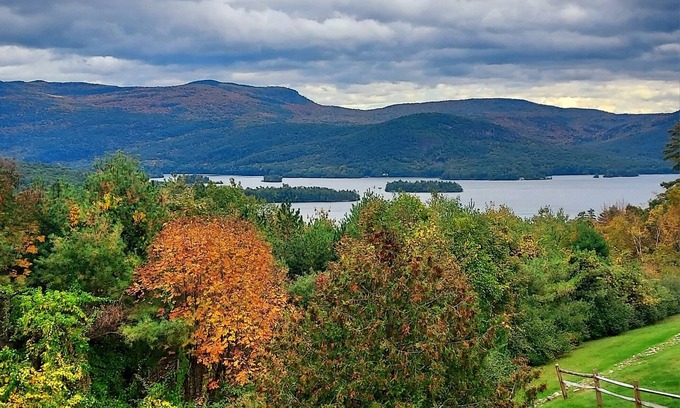 Bolton Landing House | Panoramic Lakeviews, come enjoy any season. Bolton Landing-2 minutes from Town!