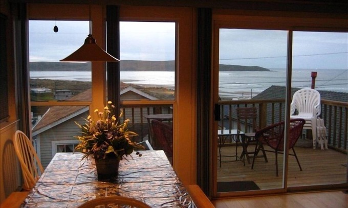 Dillon Beach Cottage | Panoramic Ocean View-3 Min Walk To Beach