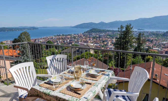 Cissano Apartment | Panoramic's loft Tramonto