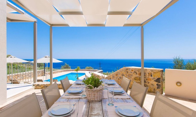 Agios Vasileios Villa | Panoramic Sea Views, 2 km from the beach, heated pool