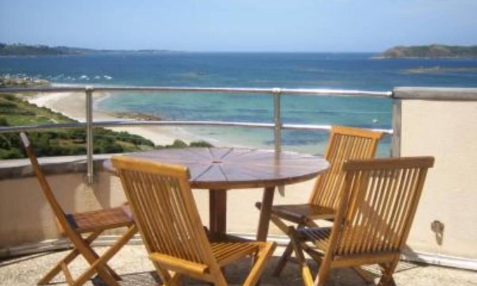 Trelevern House | PANORAMIC sight on the sea and the islands