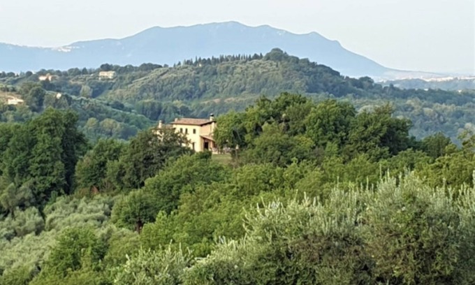 Selci House | Panoramic stone farmhouse in sabina with communal pool near