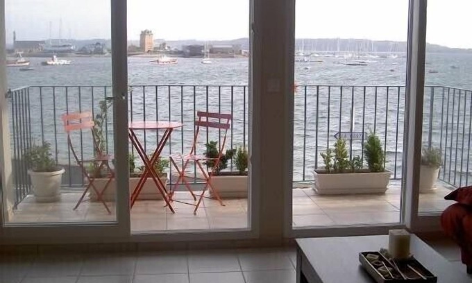 Camaret-sur-Mer Apartment | Panoramic view of the port of Camaret sur Mer