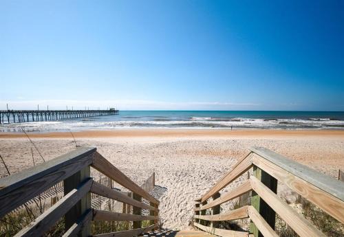 North Topsail Beach Apartment | Paradise between ocean and sound -A Writers Reef