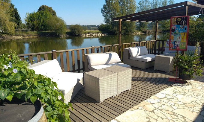 Sarrecave RV Rental | Paradise Chalets and Camping