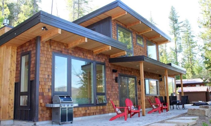 Marion House | Paradise Found, Modern Dream Home on Ashley Lake