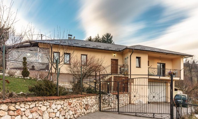 Sarajevo Villa | Paradise garden
