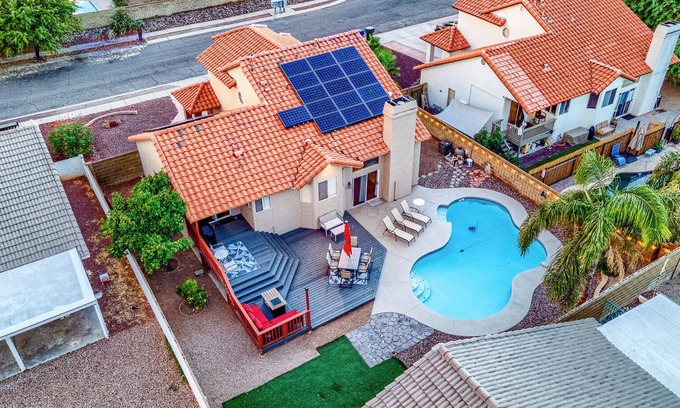 Rita Ranch House | Paradise in Rita Ranch - HEATED POOL