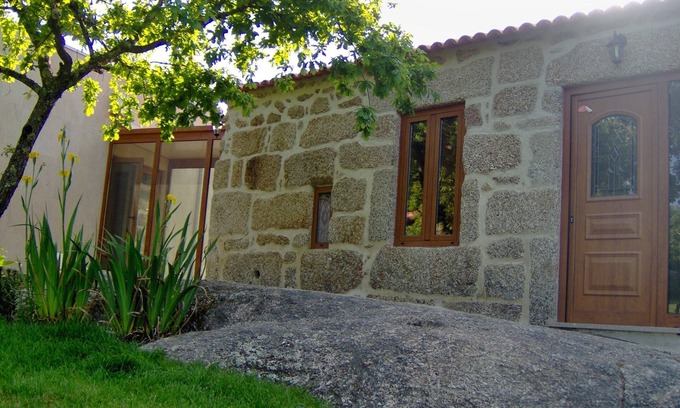 Santa Comba Dao Bed & Breakfast | Paradise is real at Vale Martinho Rosa
