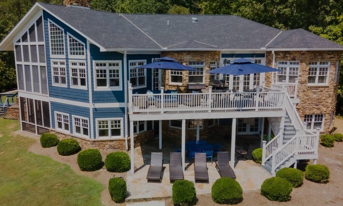 Tazewell Apartment | Paradise Point on Norris Lake