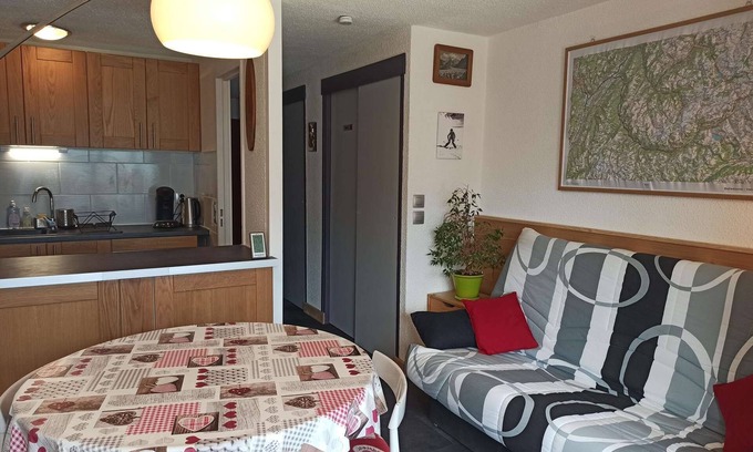 Plan Peisey Apartment | Paradiski closed to the slopes and shops plan peisey