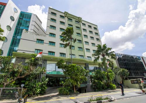 Kebon Sirih Hotel | Paragon Wahid Hasyim
