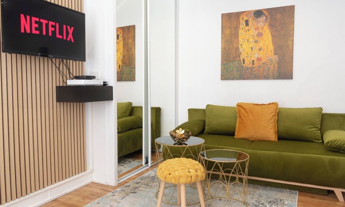 Ivry-port Apartment | Parisian & Chic Appartement -15’ min from Paris Center
