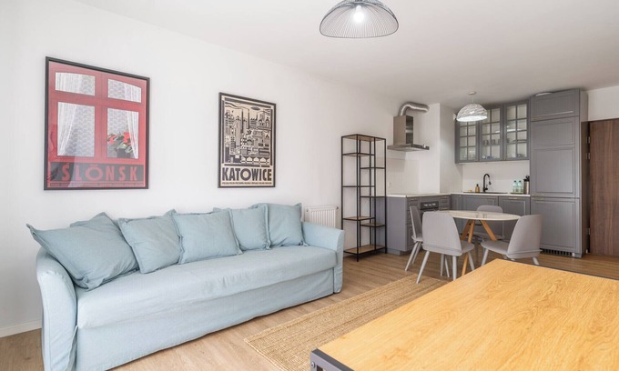 Katowice Apartment | Park Śląski Charming Apartment