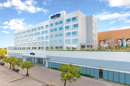 Bacolod Hotel | Park Inn By Radisson Bacolod