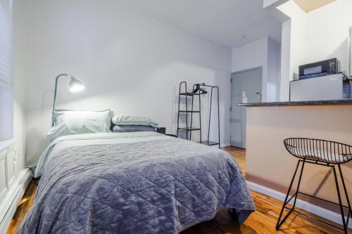 Manhattan Valley Apartment | Park Side Living, Get Cozy!