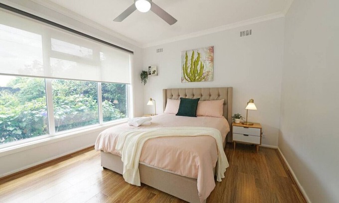 Parkdale House | Parkdale 4-BRM Home near Mentone Pet-friendly Wi-Fi