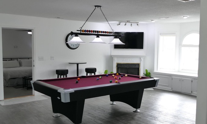 Brogden House | PARKER PLACE - Great for Business or Pleasure!