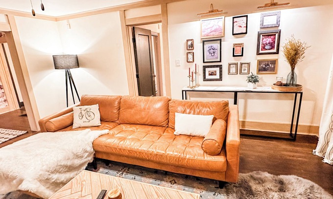 South Hyde Park House | Parkside Haven - with electric scooters ARi-BNB Super-host