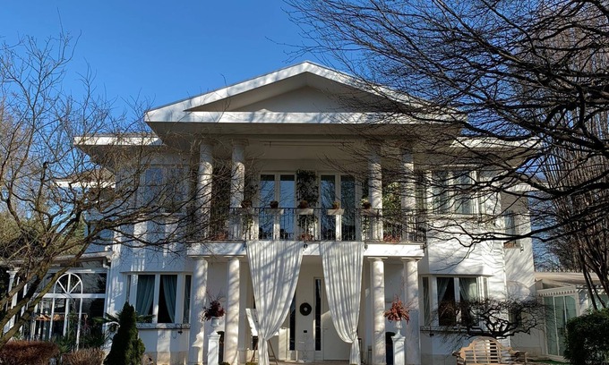 Castelletto di Momo Villa | Patrician villa(magnago MI) Miami style.