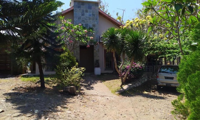East Manggarai House | Pauls Homestay in Borong