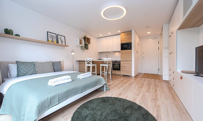 Uzupis Apartment | Paupys Central Apartment 157 by Reside Baltic