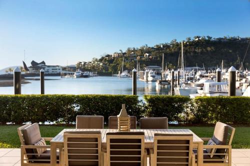 Hamilton Island Apartment | Pavillions 17 Waterfront with Private Pool and Buggy