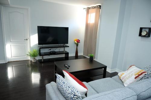 Halton Regional Municipality Apartment | Peace Alcove