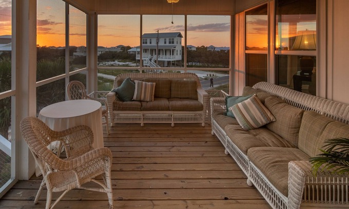 Surf Side Shores House | Peace To You : Vacation Rental Home