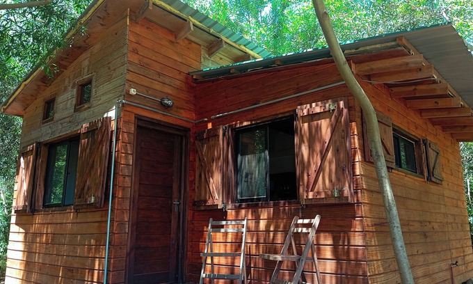 Parque del Plata Cabin | Peaceful 1 bedroom cabin in Departamento de Canelones