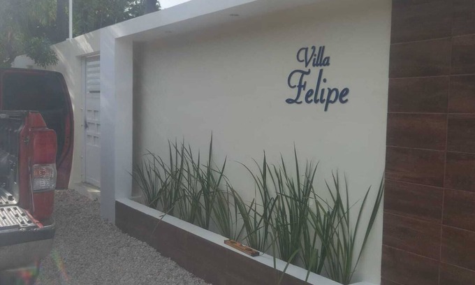 Las Salinas Villa | Peaceful and beautiful beach front villa w/pool and 1 min away from las dunas