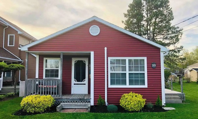Shediac Cottage | Peaceful Beach Cottage