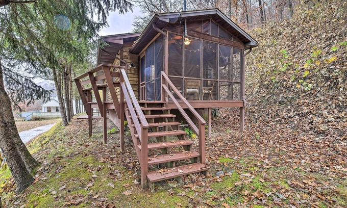Welch Cottage | Peaceful Cottage w/Mtn View Near ATV Trails!
