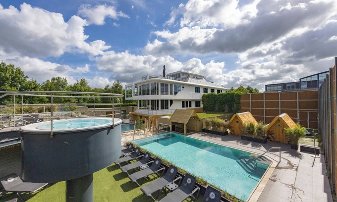 Mill House | Peaceful Escape Surrounded by Nature, Spa, and Wellness Options
