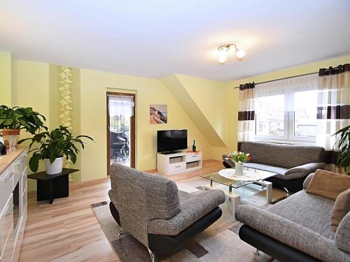 Seligenthal Apartment | Peaceful Family Base in Floh