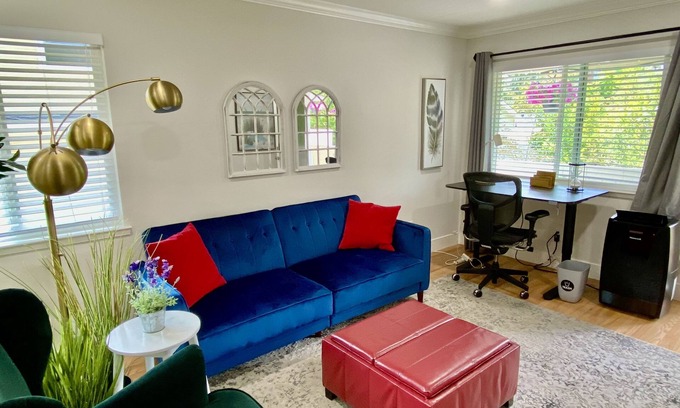 Crescent Park Apartment | Peaceful Gem in Downtown Palo Alto/Stanford