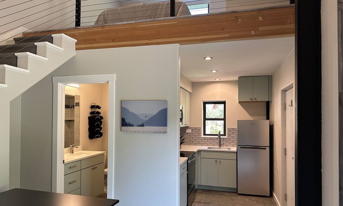 White Salmon House | Peaceful Guesthouse In Gorge Paradise