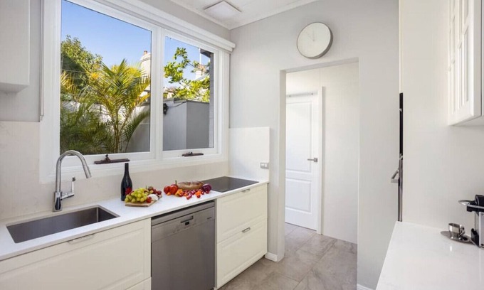 Paddington House | Peaceful & Light Paddington home