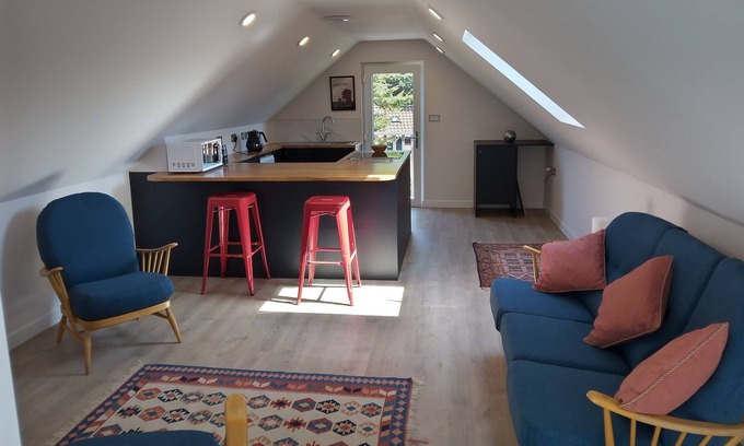 Norwich Apartment | Peaceful Loft Retreat