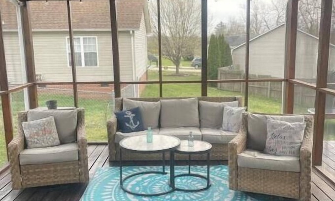 Thomasville House | Peaceful retreat- 6 miles from HP Furniture Market