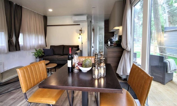 Zutendaal Ski Chalet | Peaceful Stay Near the Woods