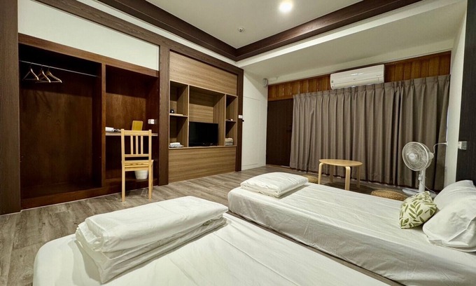 Fengshan District Bed & Breakfast | Peanut Candy B&B