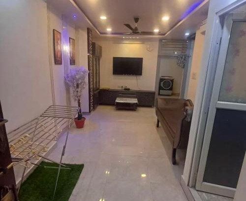 Lakdi Ka Pul Apartment | Pearl city retreat