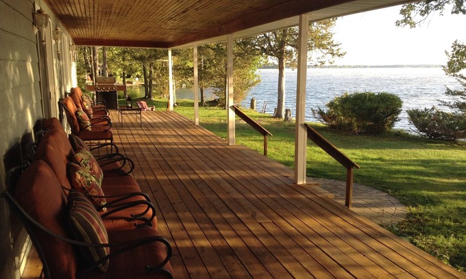 North Port House | PEC Lakefront Serenity.