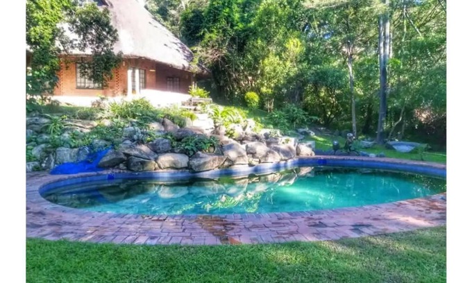 Harare Cottage | Pedu Paya Cottage