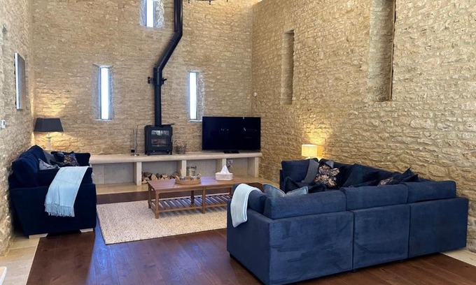 Limpley Stoke House | Peipards Barn