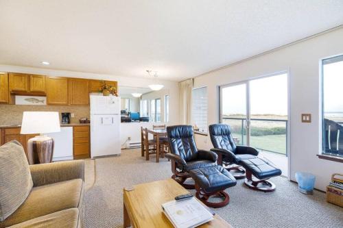 Moclips House | Pelican Condo