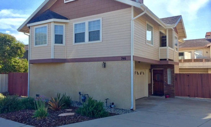 Grover Beach House | Pelican House: Bright Beautiful Beach Home